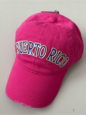 NWT)Robin Ruth Puerto Rico Embroidered Pink Baseball Cap